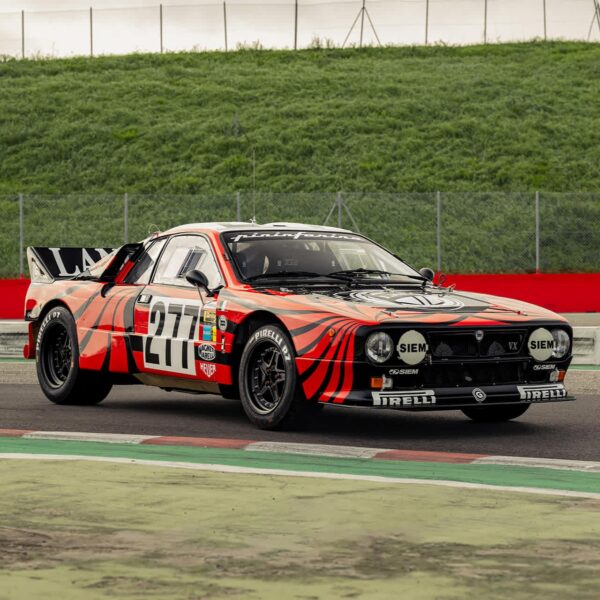 _NAT9285_copy Lancia 037 Girardo Red/black livery stickerset