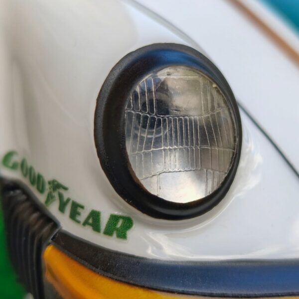 Porsche 934 front Lightbuckets