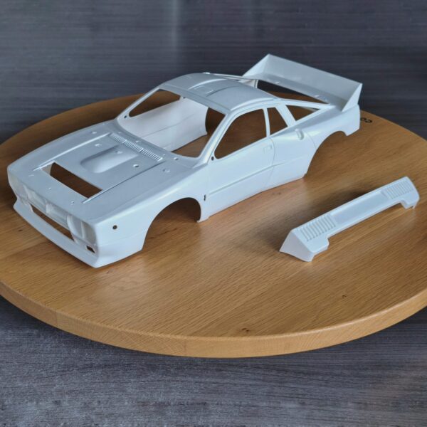 Lancia 037 pre-cut body