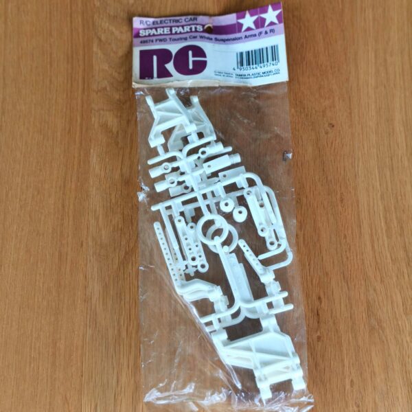 Tamiya 49574 FWD White suspension arms (F&R)